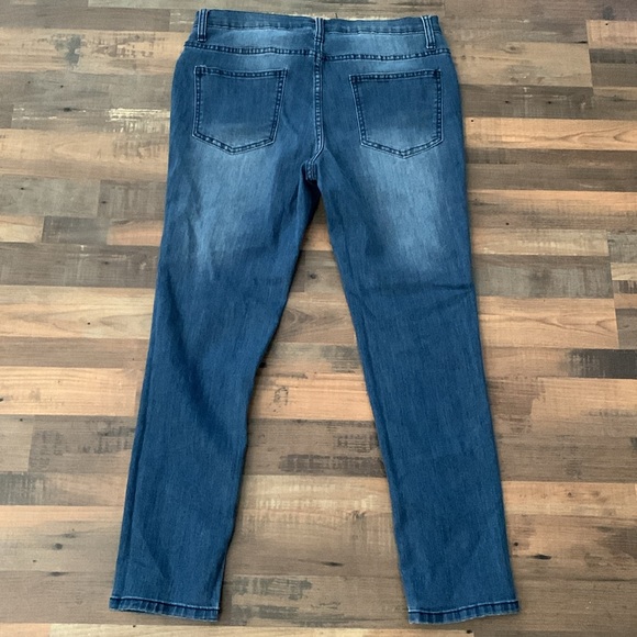 Sparkling Jeans - Picture 6 of 7
